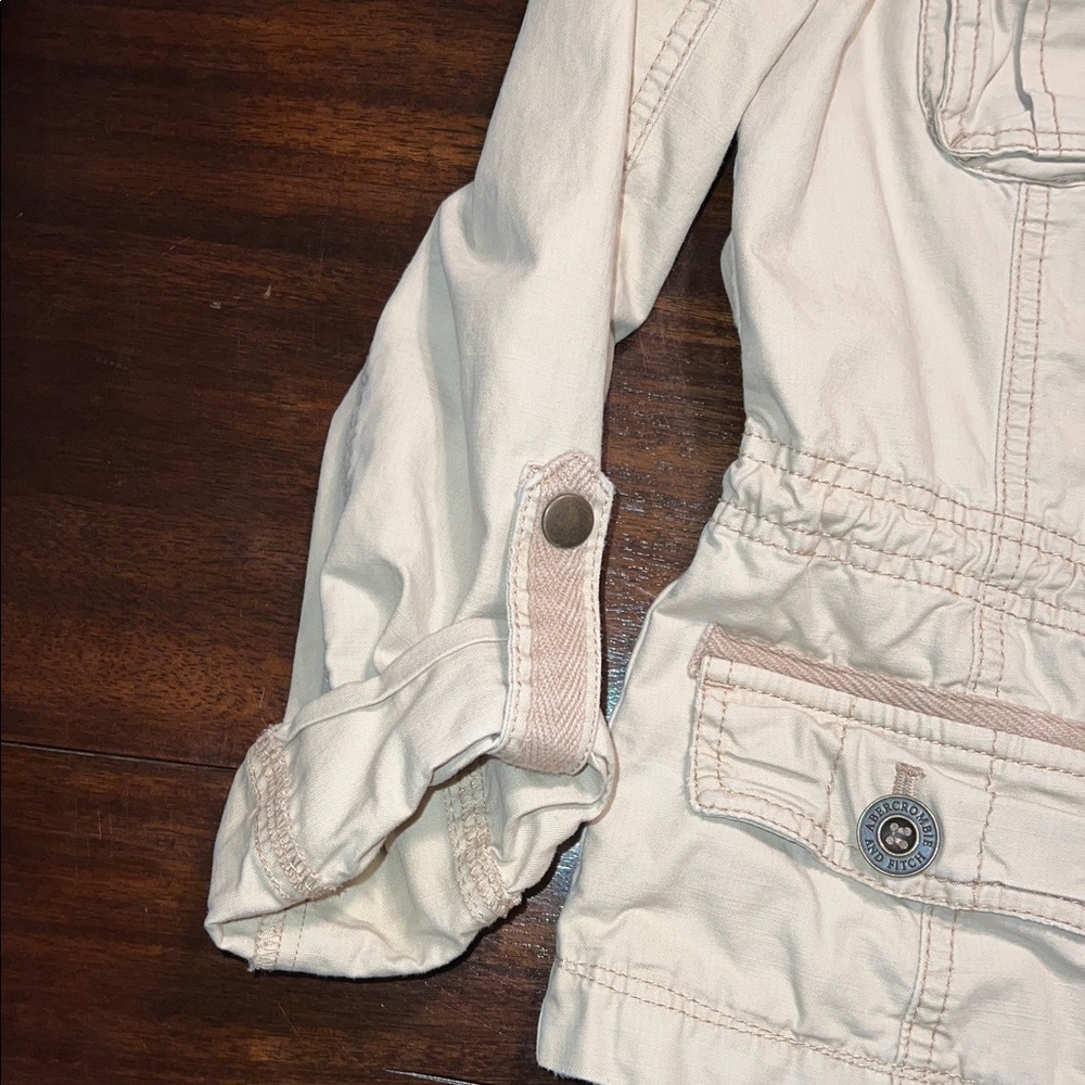 Cute Jacket! - image 2